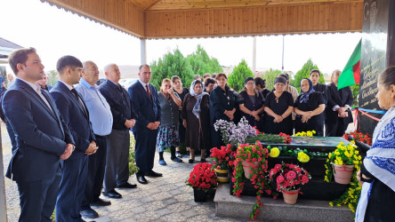 Goranboyda şəhidlərin ildönümü ilə bağlı məzarları ziyarəti davam edir