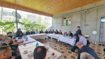 Goranboyda şəhid ailələri və müharibə iştirakçıları ilə görüşlər davam etdirilir, onların sosial qayğıları yerində öyrənilir, həlli ilə bağlı müvafiq tədbirlər həyata keçirilir.