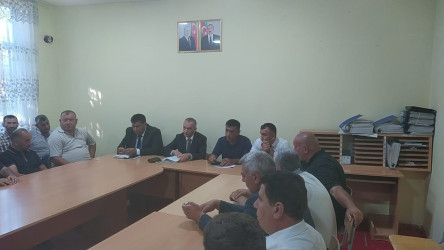 Goranboy rayonunun Muzdurlar kəndində 2026–2030-cu illər üçün Dövlət Proqramının icrası ilə bağlı marifləndirici görüş keçirildi