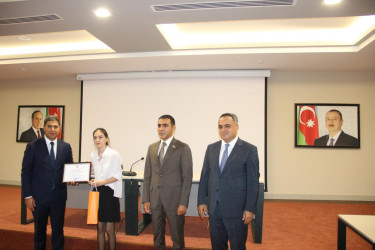 Goranboyda ali məktəblərə qəbul olan məzunlarla görüş keçirildi