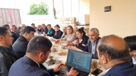 “Konstitusiya və Suverenlik İli” ilə bağlı, Dəliməmmədlidə şəhid ailələri ilə görüş keçirildi