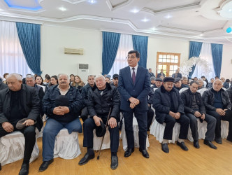 Qızılhacılı qəsəbəsində səyyar qəbul keçirildi