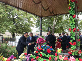 Düzqışlaq kəndində şəhidlərimizin  məzarları ziyarət olundu.