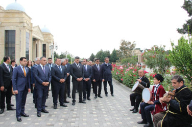 Goranboyda  "Yaşıl dünya naminə həmrəylik ili"  çərçivəsində rəsm və əl işləri sərgisi təşkil olundu.