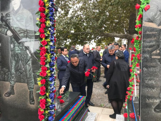 Bağçakürd kəndində şəhidlərimizin  məzarları ziyarət olundu.