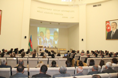 Goranboyda Ümummilli Lider Heydər Əliyevin 103-cü ildönümü ilə bağlı "Vətənə, xalqa həsr edilən ömür" mövzusunda konfrans keçirildi