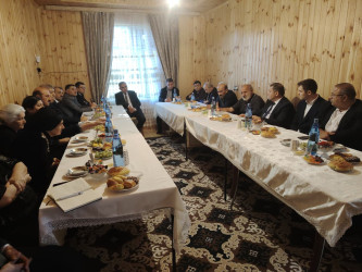 “27 sentyabr - Anım Günü” ərəfəsində Qaradağlı və Şadılı kəndlərindən olan Şəhid ailələri ilə görüş keçirildi