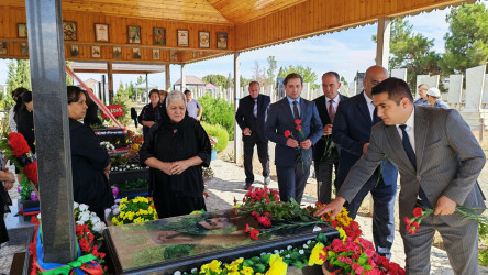 Goranboyda şəhidlərin ildönümü ilə bağlı məzarlarının ziyarəti davam edir