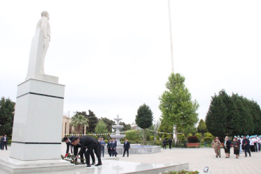 Goranboyda Ümummilli lider Heydər Əliyevin anadan olmasının 103 illiynə həsr olunmuş "Heydər Əliyev siyasəti kontekstində gənclər" adlı gənclər düşərgəsi təşkil edildi