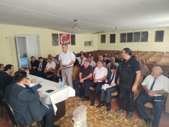 Goranboyda fermerlərlə Dövlət Proqramının icrasına həsr olunmuş maarifləndirici görüş keçirildi
