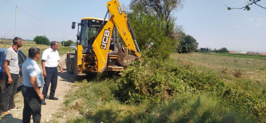 Dəyirmanlar kəndində vətəndaş müraciəti yerində araşdılıdı və müvafiq tədbirlər görüldü.