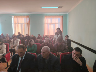 Qızılhacılı qəsəbə inzibati ərazi dairəsi üzrə nümayəndəlikdə hesabat iclası keçirildi