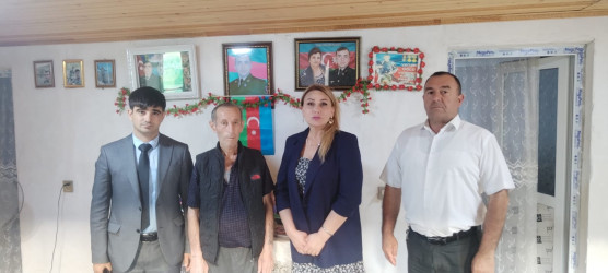 Goranboyda şəhid ailəsi ziyarət olundu