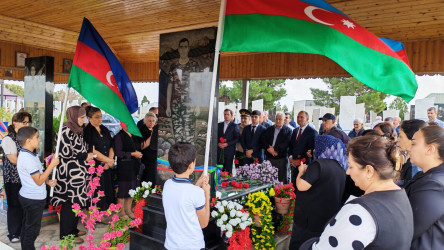 Goranboyda şəhidlərin ildönümü ilə bağlı məzarları ziyarəti davam edir