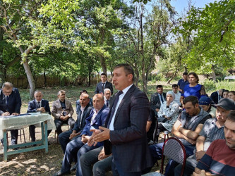 Goranboyda növbəti səyyar qəbul Buzluq kəndində keçirildi