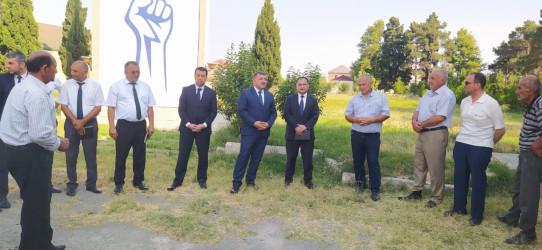 Goranboyda su ehtiyatlarından səmərəli istifadə olunması ilə bağlı, Qızılhacılı qəsəbəsində su istifadəçiləri ilə görüş keçirildi