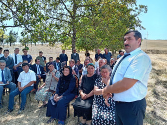 Mənəşli kəndində səyyar qəbul keçirildi