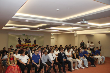 Goranboy Olimpiya İdman Kompleksində "Konstitusiya və Suverenlik ili" çərçivəsində, gənclər düşərgəsinin açılış mərasimi keçirildi