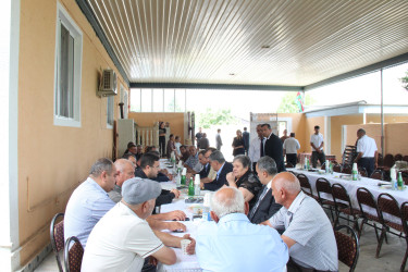 Qızılhacıllı qəsəbəsində şəhid atasının dəfn mərasimi keçirildi