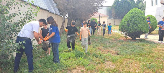 Goranboyda “Yaşıl dünya naminə həmrəylik ili” çərçivəsində “Rayonumuzu təmiz saxlayaq” adlı ekoloji aksiya keçirildi.