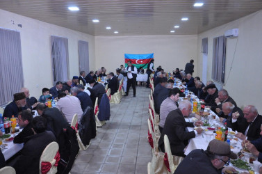 Milli Məclisin deputatı Anar Məmmədov tərəfindən Goranboyda iftar süfrəsi verildi.