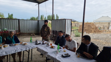 Goranboyda şəhid ailələri və müharibə iştirakçıları ilə görüşlər davam etdirilir, onların sosial qayğıları yerində öyrənilir, həlli ilə bağlı müvafiq tədbirlər həyata keçirilir.