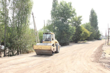 Səfikürd kəndində yol infrastrukturunun müasirləşdirilməsi istiqamətində işlər aparılır
