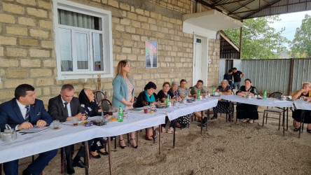 Goranboyda şəhid ailələri və müharibə iştirakçıları ilə görüşlər davam etdirilir, onların sosial qayğıları yerində öyrənilir, həlli ilə bağlı müvafiq tədbirlər həyata keçirilir.