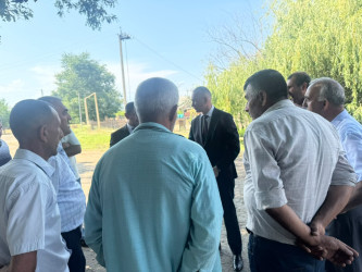 Səyyar qəbulda olunan müraciətlər araşdırılaraq həlli üçün operativ tədbirlər görülür