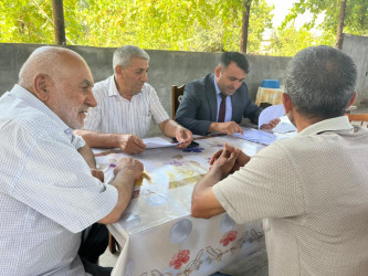 Goranboyda şəhid ailəsinin mövcud problemi yerində həll edildi.