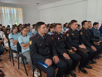 Goranboyda "Narkomaniyaya yox deyək" və "Erkən nigahın fəsadları" mövzularında maarifləndirici tədbir keçirildi