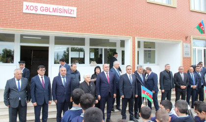 Goranboyda icra başçısı “15 sentyabr-Bilik Günü” münasibətilə Tatarlı kənd tam orta məktəbində oldu