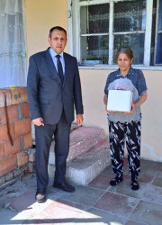 Goranboyda Qurban bayramı münasibətilə şəhid, qazi və aztəminatlı ailələr ziyarət olundu, bayram sovqatları verildi