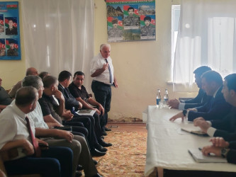 Goranboyda fermerlərlə Dövlət Proqramının icrasına həsr olunmuş maarifləndirici görüş keçirildi