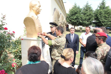 Goranboyda yeni layihə və memarlıq-arxitektura əsasında yenidən qurulmuş,  Şəhidlər Xatirə-Abidə Kompleksinin açlışı mərasimi keçirildi.