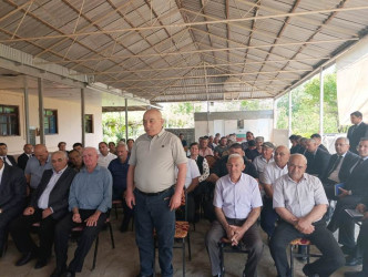 Goranboy rayonunda növbəti səyyar qəbul Qarapirimli kəndində keçirildi