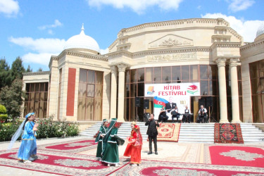 Goranboyda Ümummilli Lider Heydər Əliyevin 103-cü ildönümü ilə bağlı kitab festivalı keçirildi