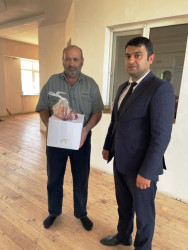 Goranboyda Qurban bayramı münasibətilə şəhid, qazi və aztəminatlı ailələr ziyarət olundu, bayram sovqatları verildi
