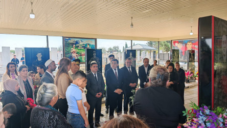 Goranboyda şəhidlərin ildönümü ilə bağlı məzarları ziyarəti davam edir