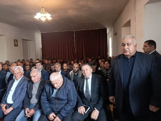 Goranboyda növbəti səyyar qəbul Nizami kəndində keçirildi