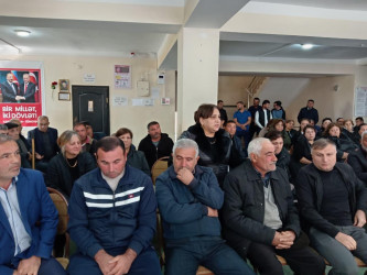 Goranboyda növbəti səyyar qəbul  Yəhərçi Qazaxlar kəndində keçirildi