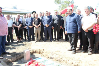 Goranboyda, Birinci Qarabağ Müharibəsində itkin düşmüş və şəxsiyyəti sonradan müəyyənləşdirilən  şəhid Novruzov Niyaz İlyas oğlunun  dəfn mərasimi keçirildi.