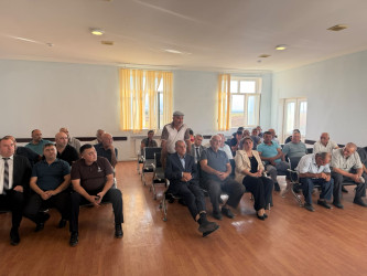 Goranboy rayonunun Fəxralı kəndində 2026–2030-cu illər üçün Dövlət Proqramının icrası ilə bağlı marifləndirici görüş keçirildi
