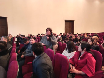 Goranboy şəhərində yeni inşa edilmiş çoxmənzilli yaşayış binalarının mənzillərinin  püşkatma yolu ilə bölgüsü aparıldı