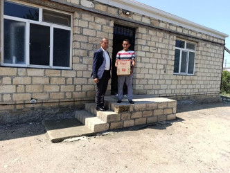 Goranboyda Qurban bayramı münasibətilə şəhid, qazi və aztəminatlı ailələr ziyarət olundu, bayram sovqatları verildi