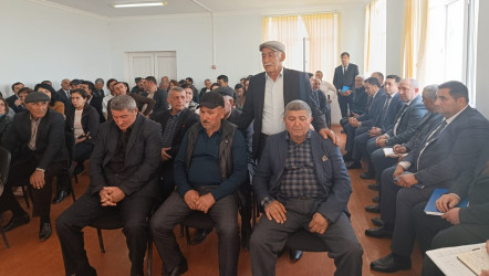 Qarasuçuda səyyar qəbul keçirildi