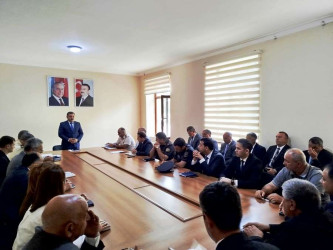 Goranboy rayon İcra Hakimiyyətində İxrac Neft və Qaz Boru Kəmərlərinin Təhlükəsizliyi üzrə komissiyanın növbəti iclası keçirildi