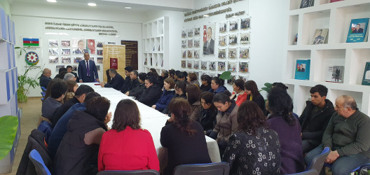 Goranboyda, “Konstitusiya və Suverenlik ili” ilə bağlı dəyirmi masa keçirildi