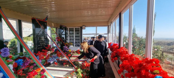 Səfikürd kəndindən  Vətən Müharibəsi şəhidimiz Yusibov Kənan Fehruz oğlunun  ildönümündə məzarı ziyarət olundu.