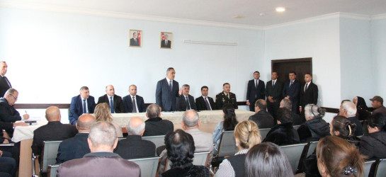 Fəxralıda səyyar qəbul keçirildi